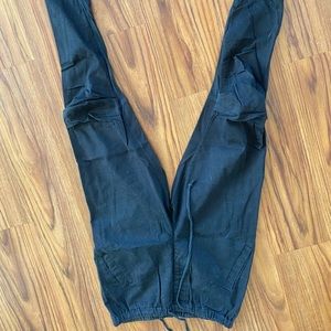 Women’s joggers